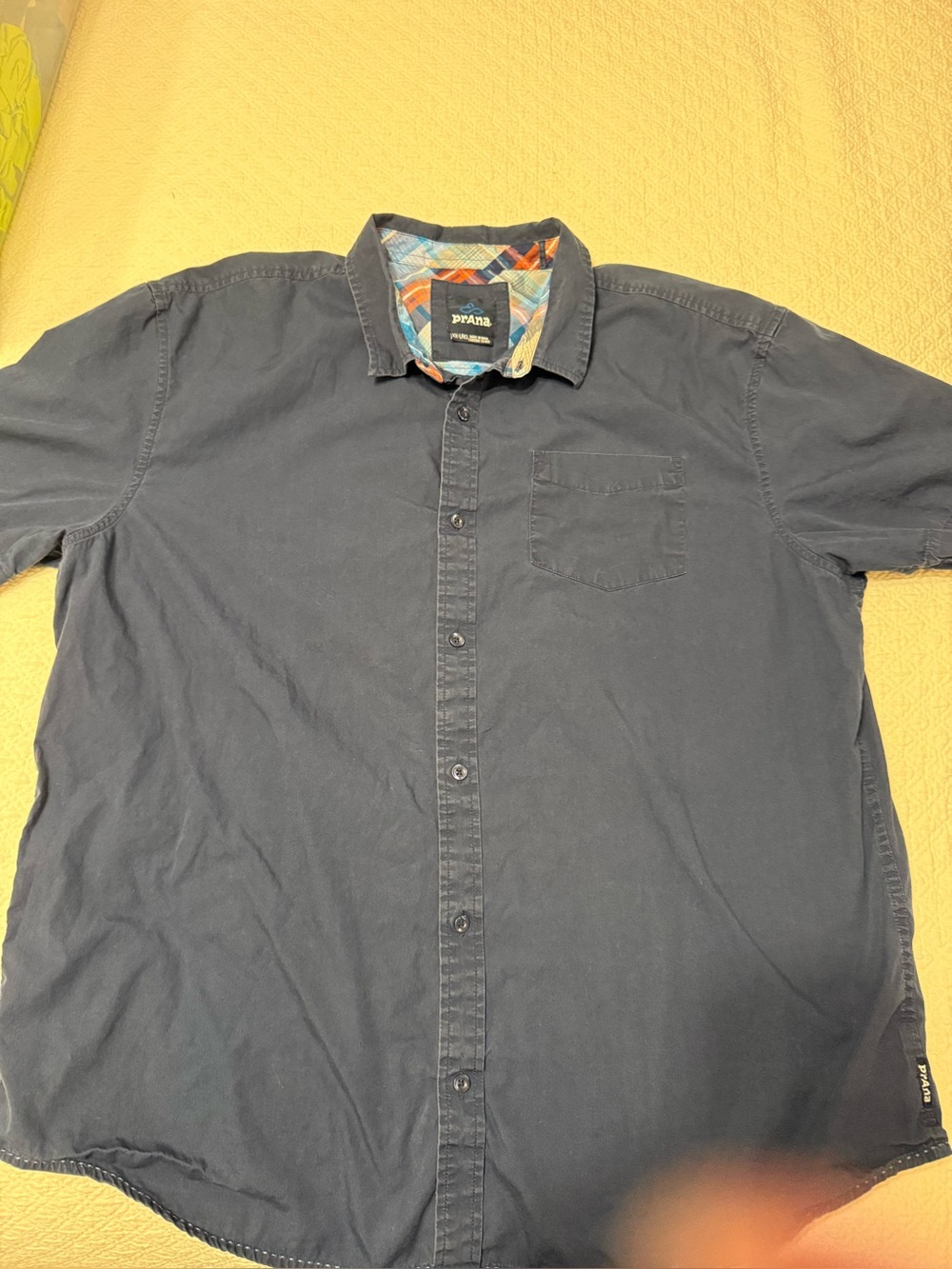 Prana Men's Short Sleeve Button-Up Shirt in Navy with Plaid Trims XXL